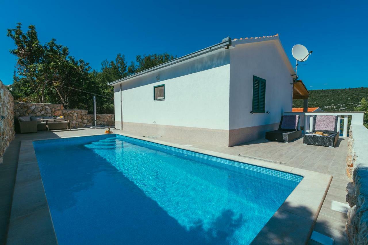 Villa Relax Veliki Drvenik Exterior photo