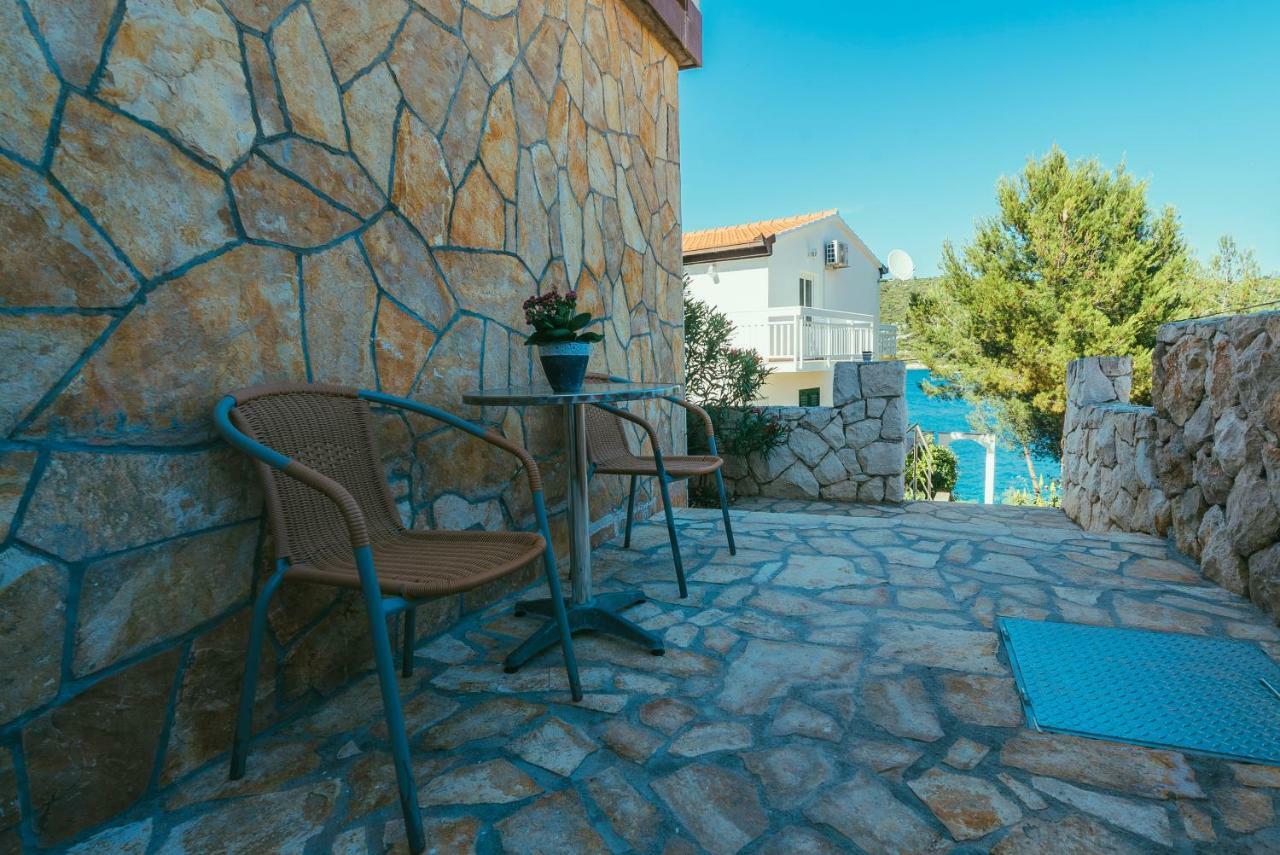 Villa Relax Veliki Drvenik Exterior photo
