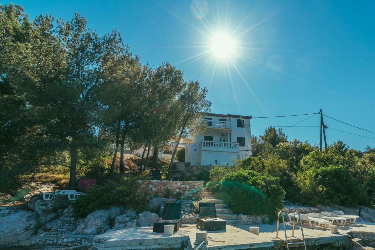 Villa Relax Veliki Drvenik Exterior photo